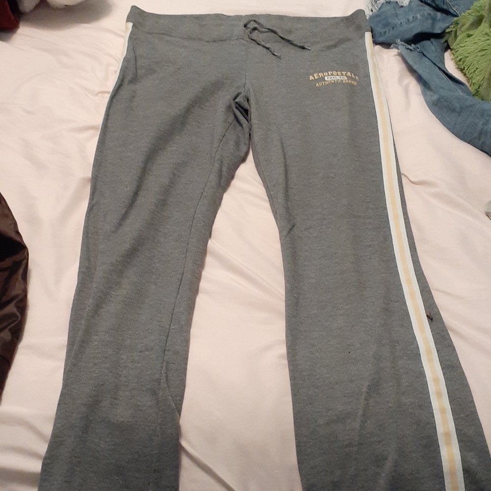 Sweat pants
